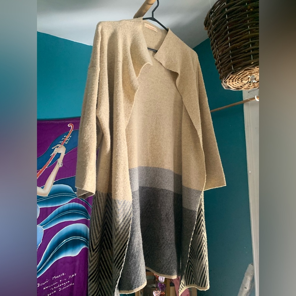 Long open cardigan